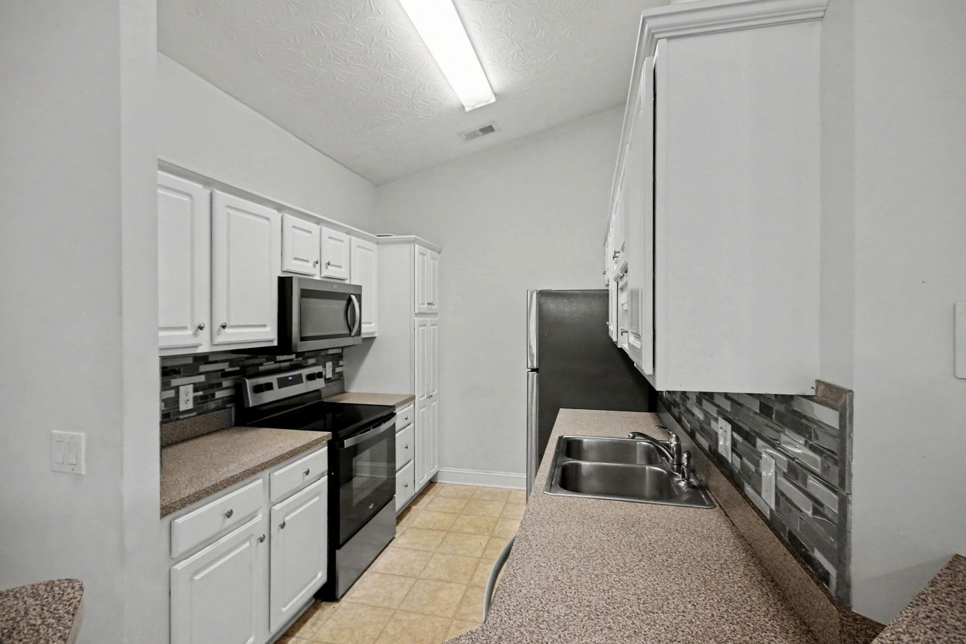 1125 Peace Pipe Pl. Photo 17