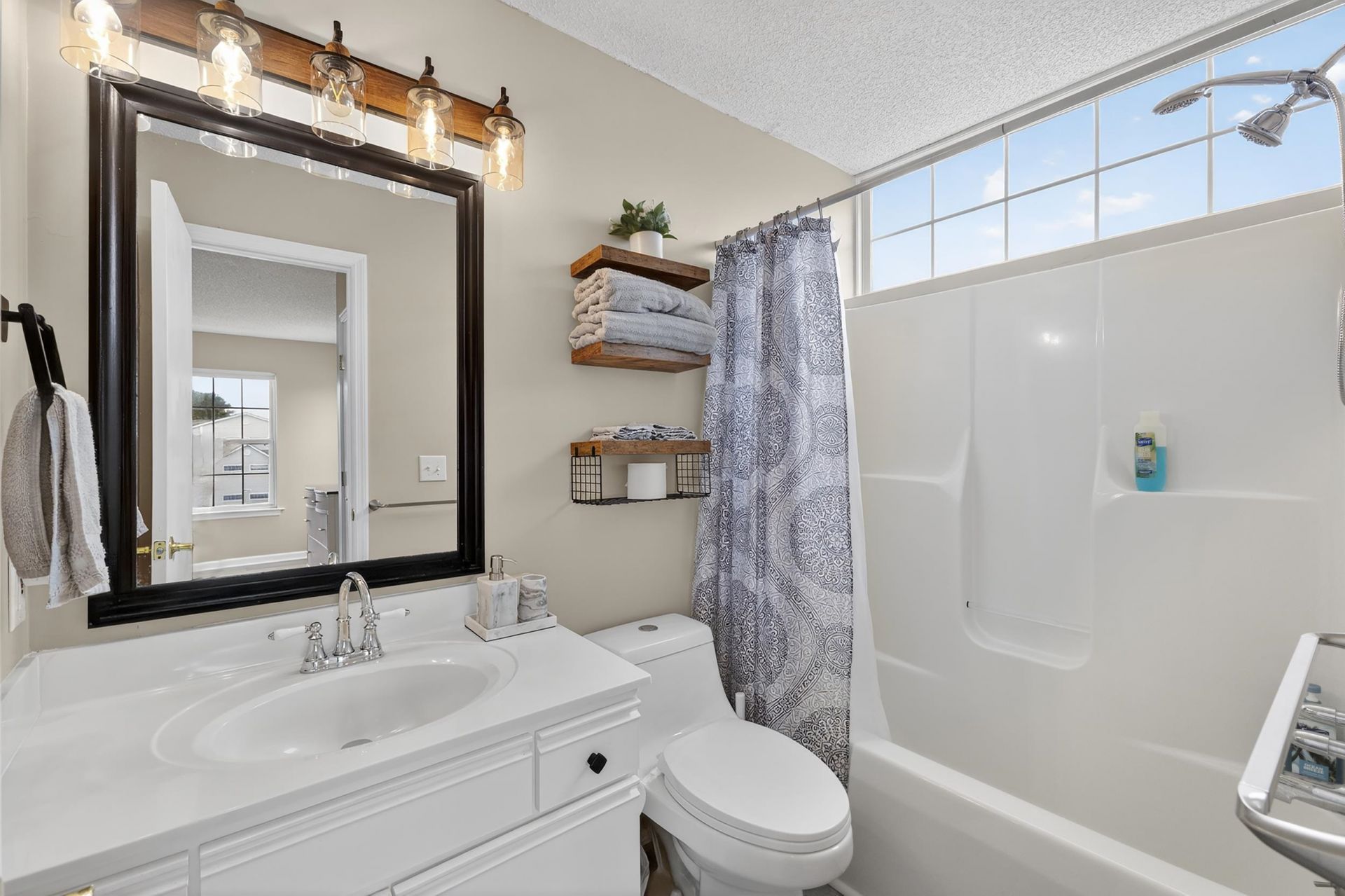 8641 Southbridge Dr.  Photo 41