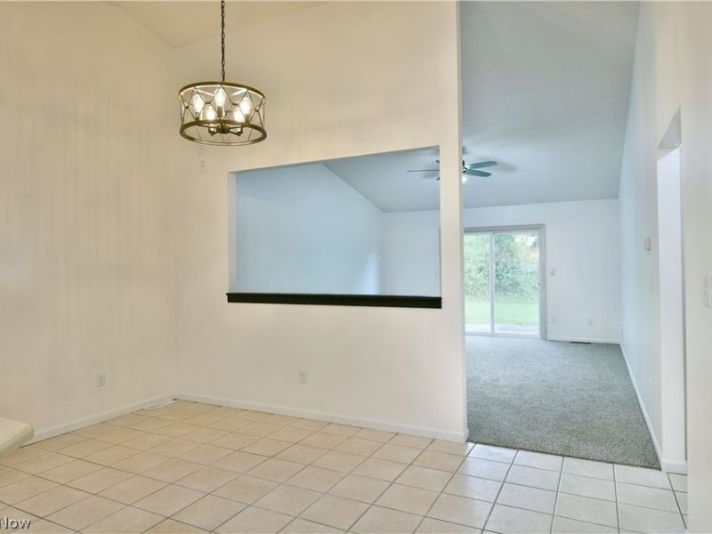 553 Wilcox Road, Unit B, Austintown, OH 44515 Photo 22