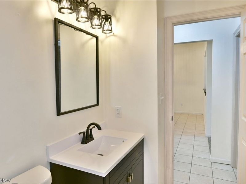 553 Wilcox Road, Unit B, Austintown, OH 44515 Photo 34