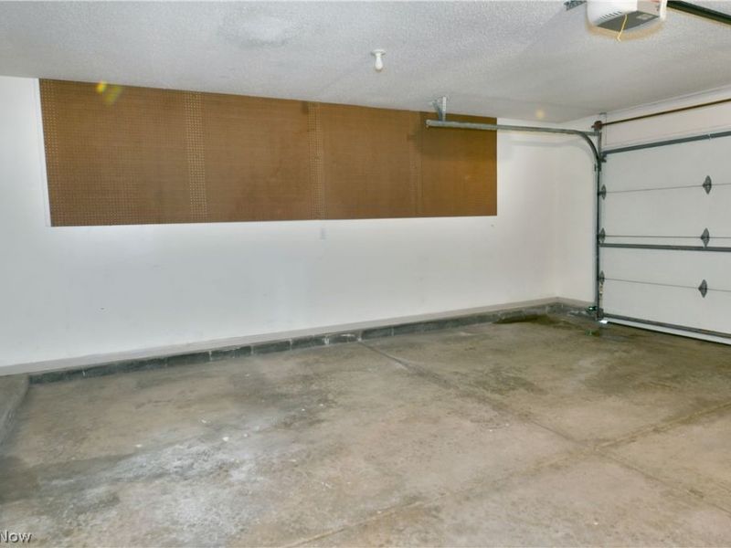 553 Wilcox Road, Unit B, Austintown, OH 44515 Photo 45