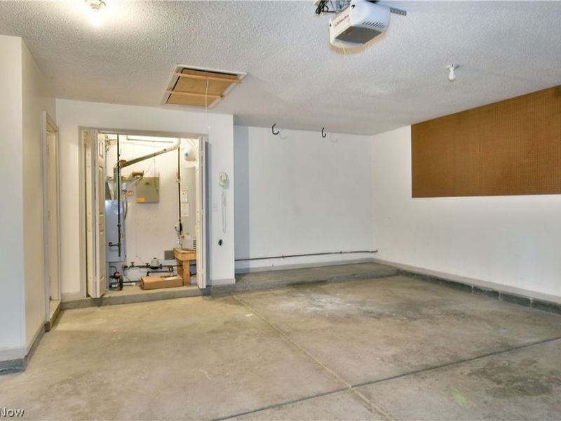 553 Wilcox Road, Unit B, Austintown, OH 44515 Photo 46