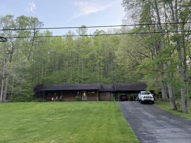 101 Gene White Lane, Morehead, KY 40351