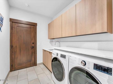 25 Beach Club Drive, Unit 303, Stateline, NV 89449 Photo