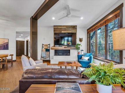 25 Beach Club Drive, Unit 303, Stateline, NV 89449 Photo