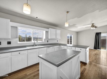 17511 Crystal Canyon Boulevard, Reno, NV 89508 Photo