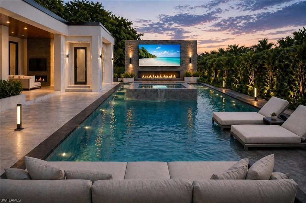 3423 Canal St , Naples, FL 34112 Photo