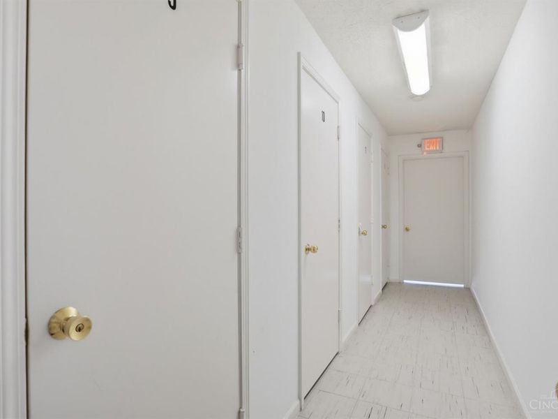 7372 Ridgepoint Drive, Unit 10, Anderson Twp, OH 45230 Photo 37
