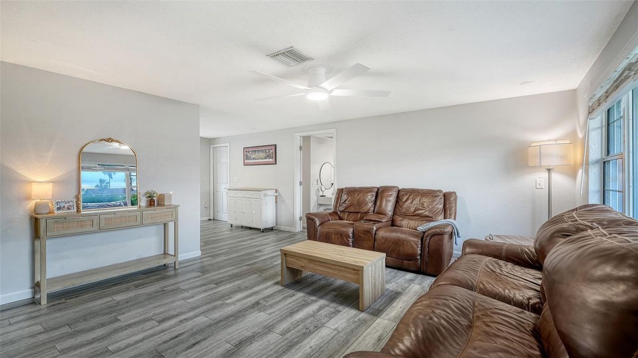 311 44th Street Court W, Palmetto, FL 34221 Photo