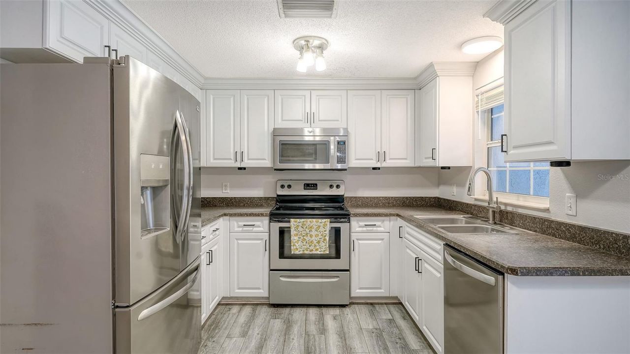 311 44th Street Court W, Palmetto, FL 34221 Photo
