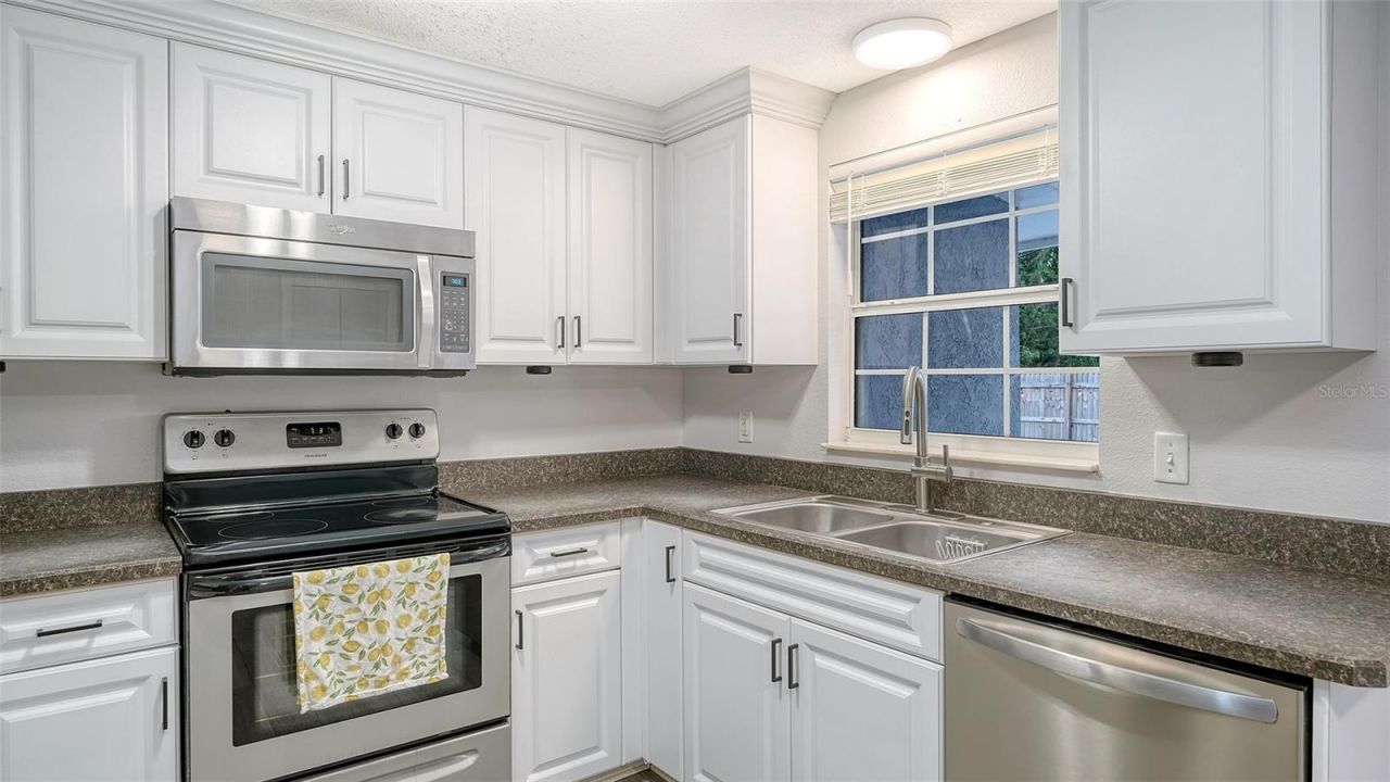 311 44th Street Court W, Palmetto, FL 34221 Photo