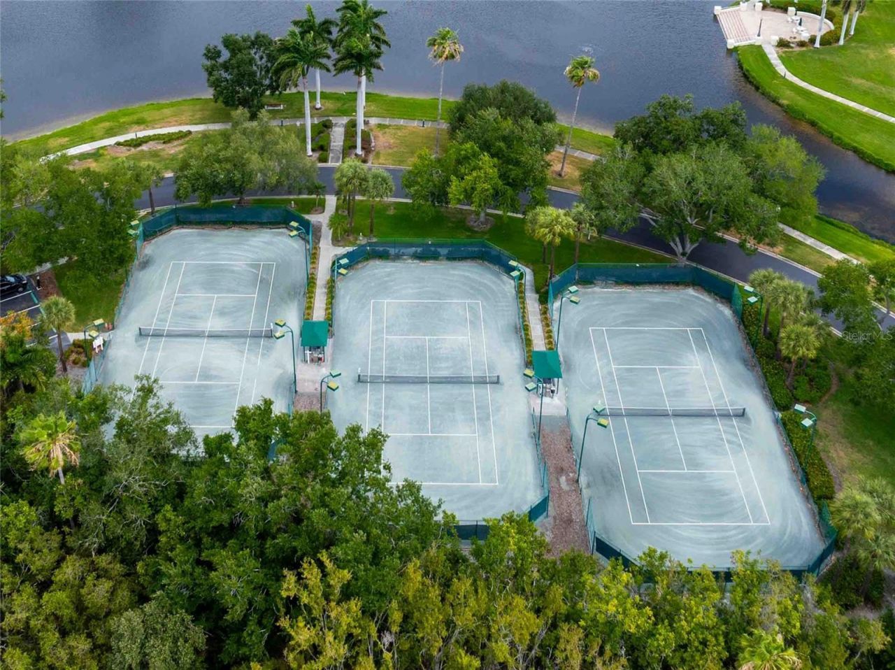 4737 Dolphin Cay Lane S, Unit 407, Saint Petersburg, FL 33711 Photo