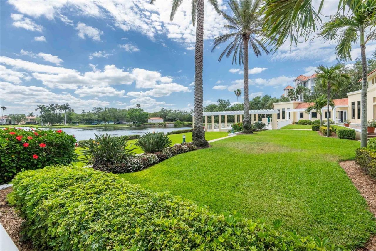 4737 Dolphin Cay Lane S, Unit 407, Saint Petersburg, FL 33711 Photo