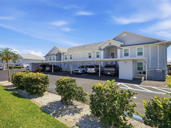 3933 SE 11 Pl, Unit 208, Cape Coral, FL 33904