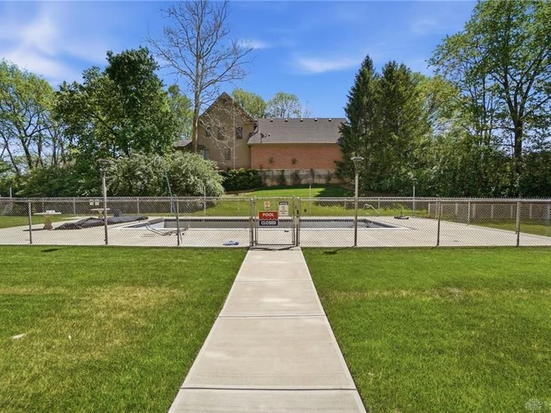 2230 S Patterson Boulevard, Unit 26, Kettering, OH 45409 Photo 14