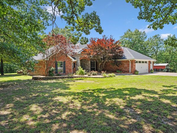 61171 E 340 Road, Grove, OK 74344