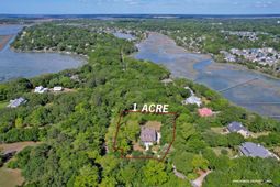 1695 Back Creek Road photo 4