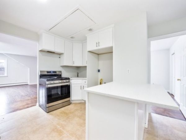 91 Broad St, Unit 2, Summit, NJ 07901