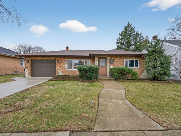 730 Newberry Avenue, La Grange Park, IL 60526