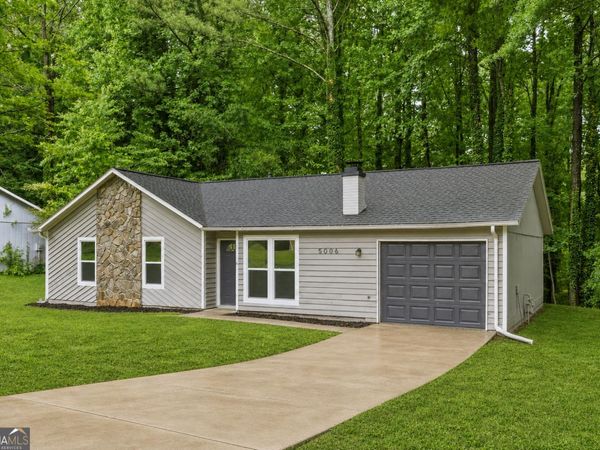 5006 Galbraith Circle, Stone Mountain, GA 30088