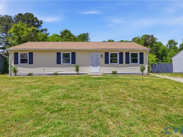 3613 Creekwood Drive , Hopewell, VA 23860