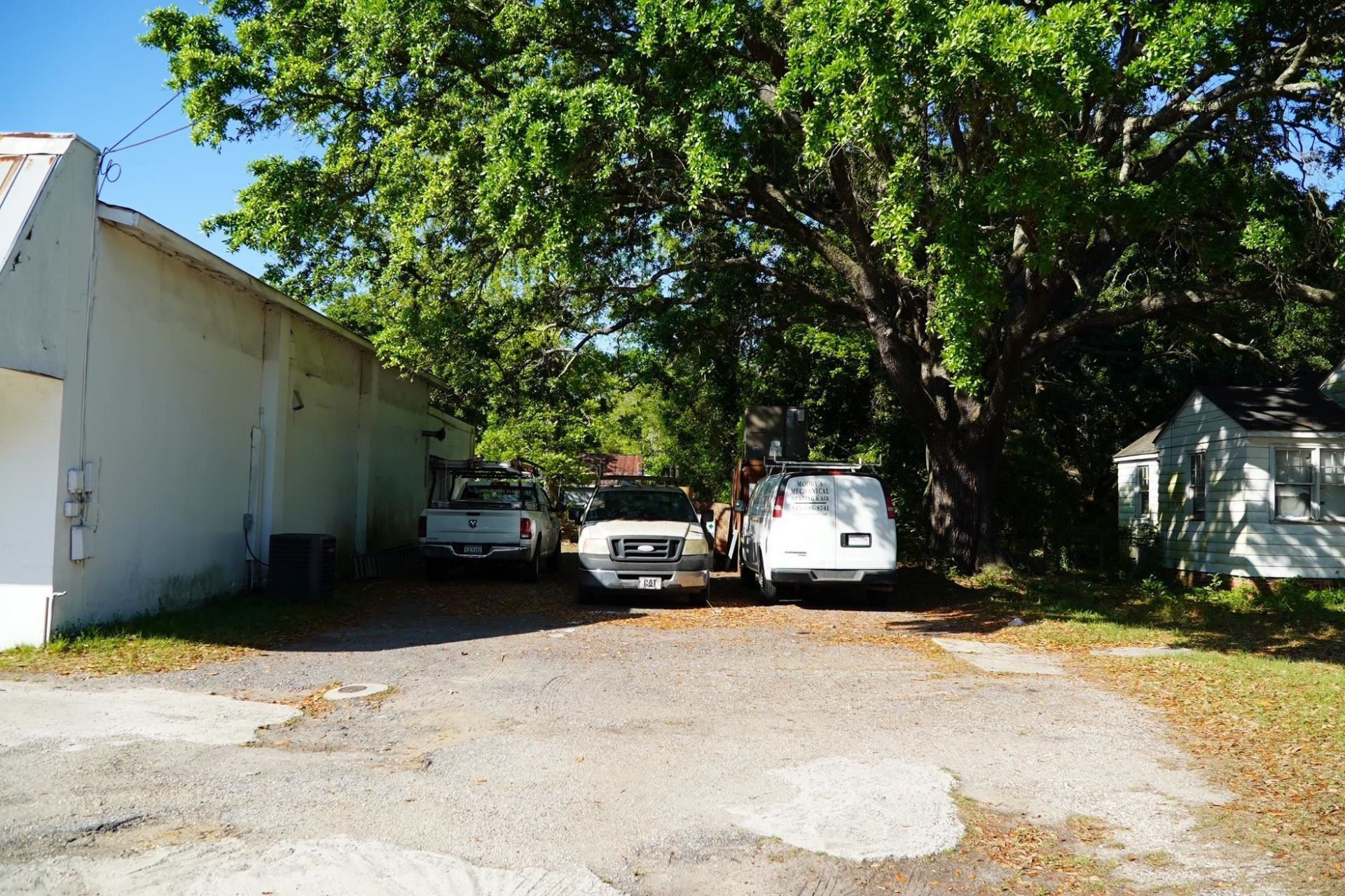 2304 Highmarket St.  Photo 29