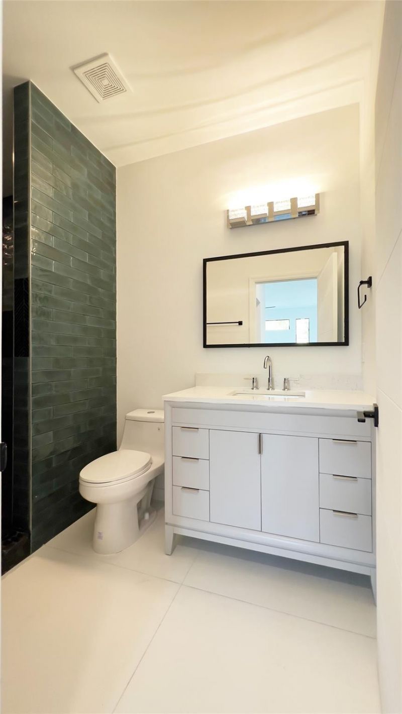 1138 NE 2nd Avenue, Unit A, Fort Lauderdale, FL 33304 Photo