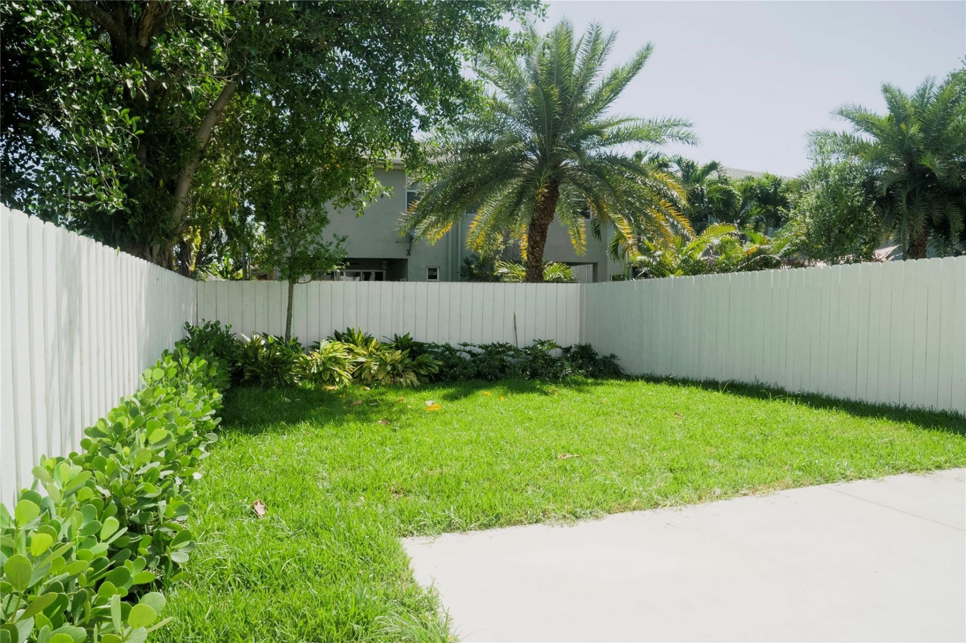 1138 NE 2nd Avenue, Unit A, Fort Lauderdale, FL 33304 Photo