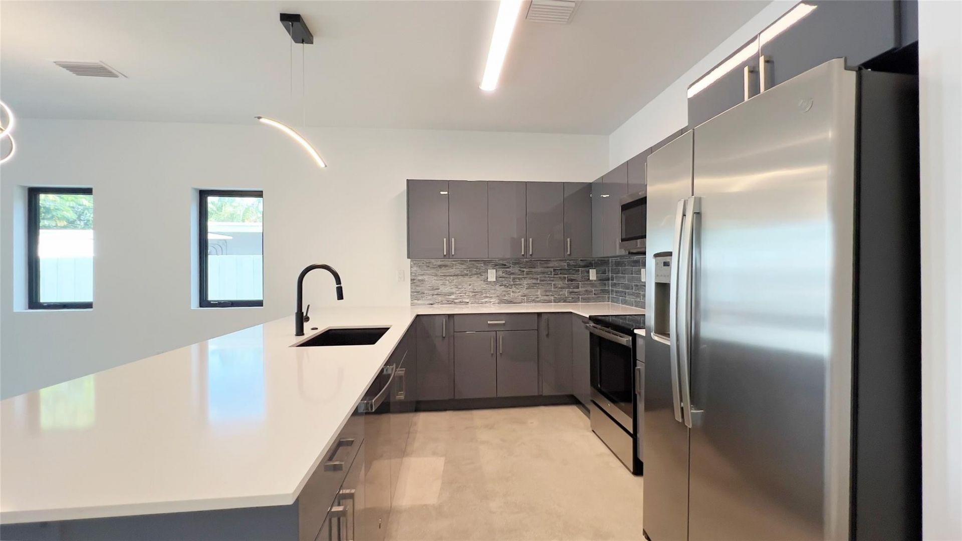 1138 NE 2nd Avenue, Unit A, Fort Lauderdale, FL 33304 Photo