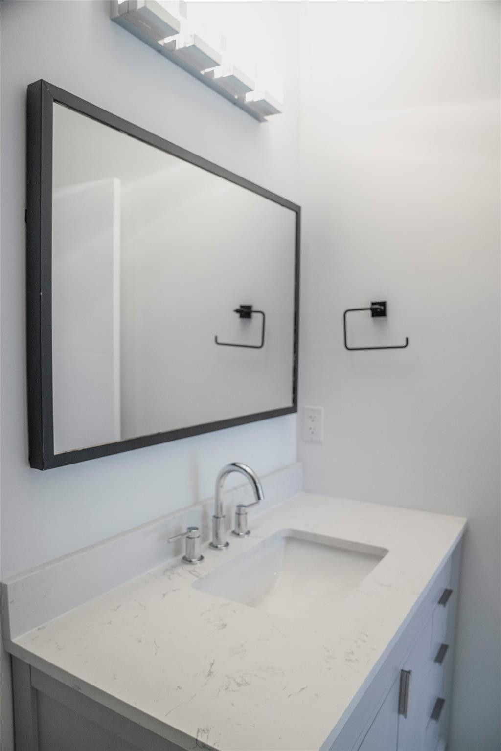 1138 NE 2nd Avenue, Unit A, Fort Lauderdale, FL 33304 Photo