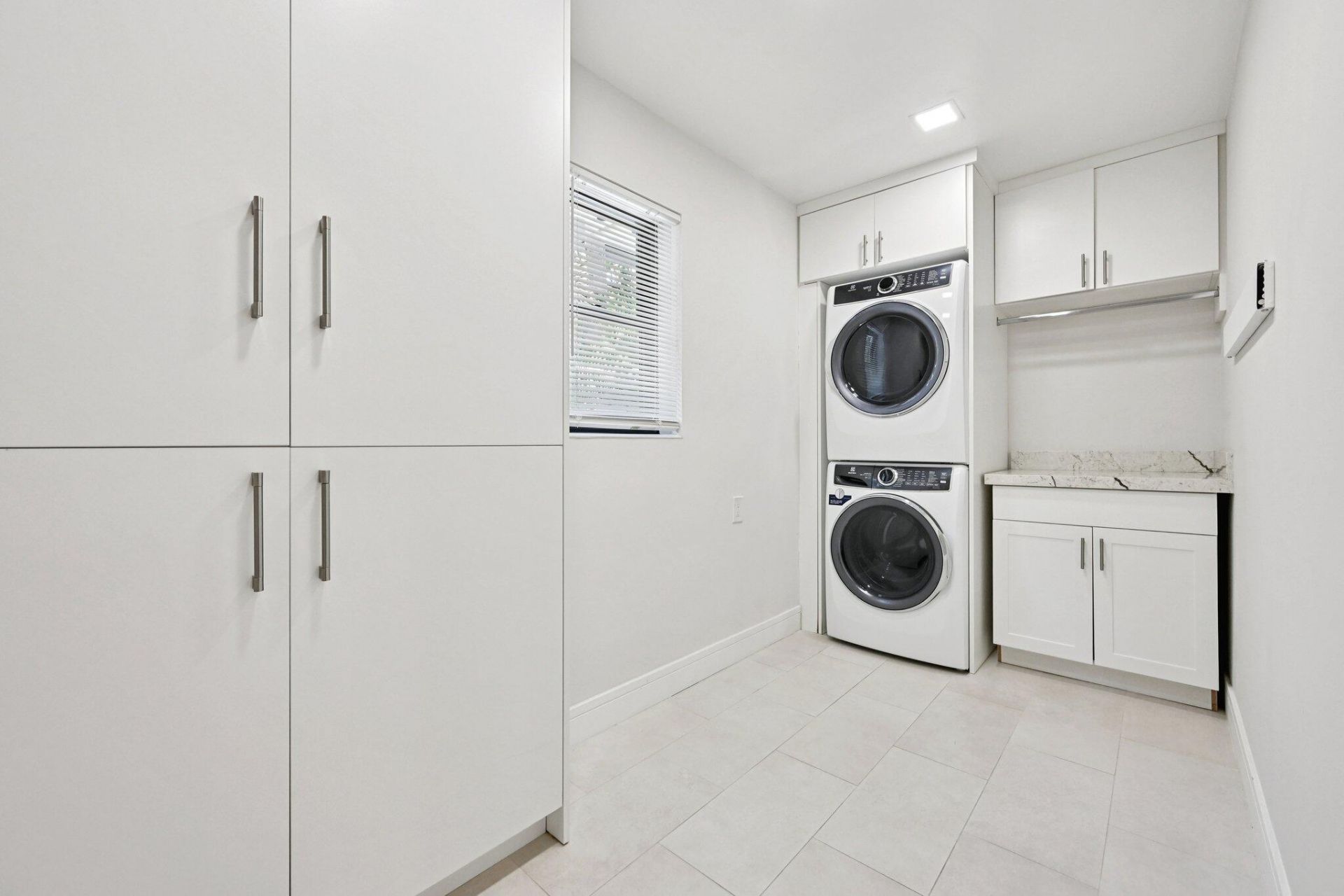 240 30th Street, West Palm Beach, FL 33407 Photo