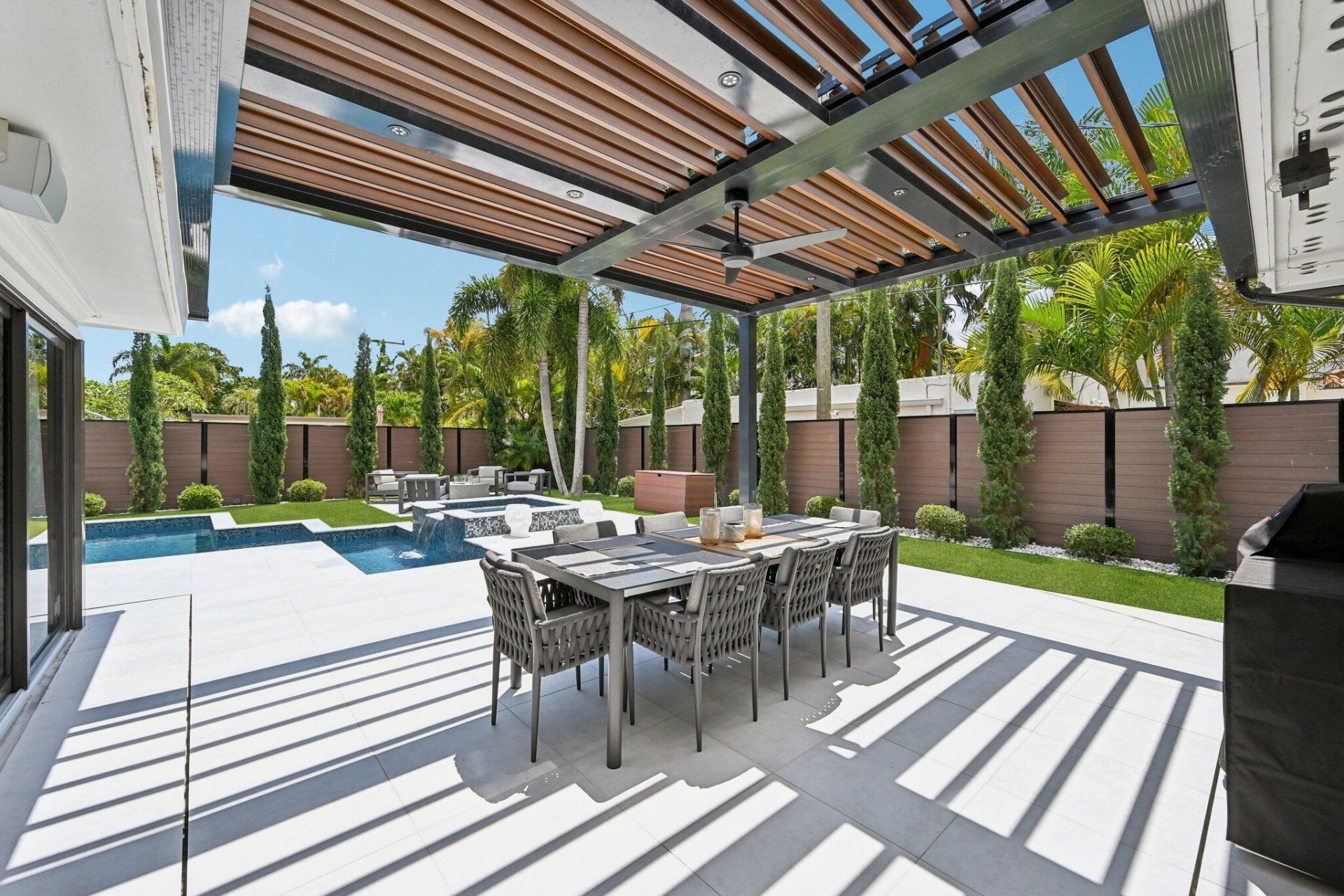 240 30th Street, West Palm Beach, FL 33407 Photo