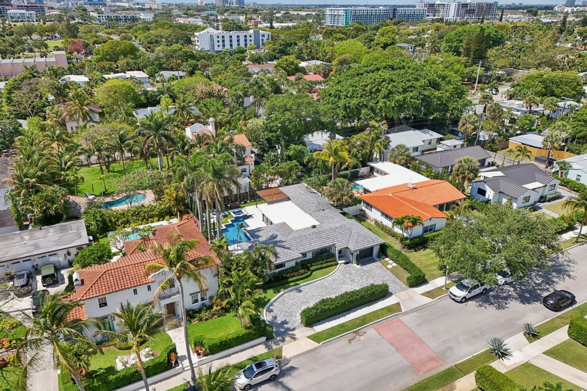 240 30th Street, West Palm Beach, FL 33407 Photo