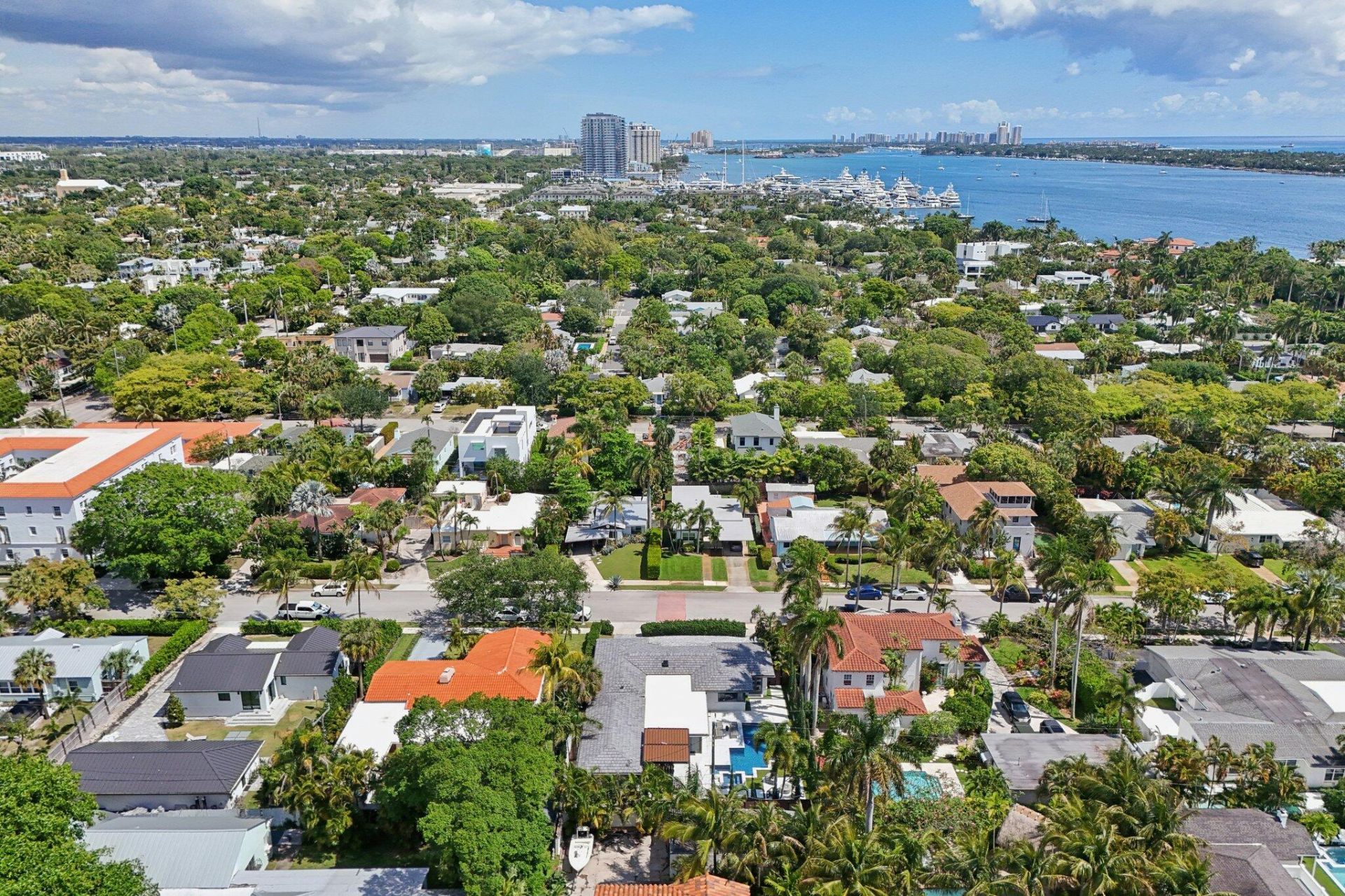 240 30th Street, West Palm Beach, FL 33407 Photo