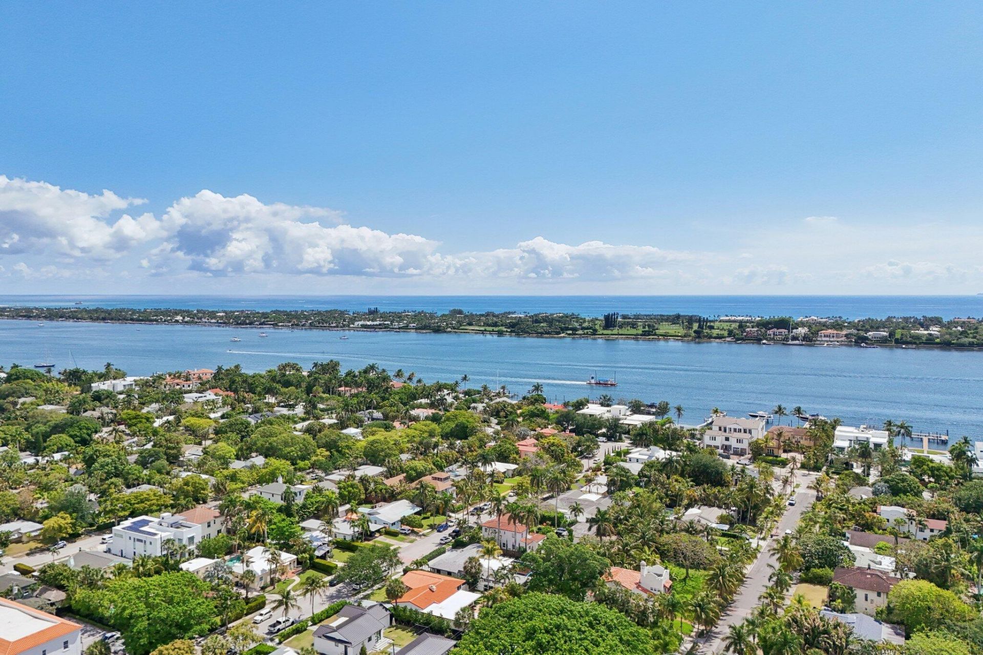 240 30th Street, West Palm Beach, FL 33407 Photo