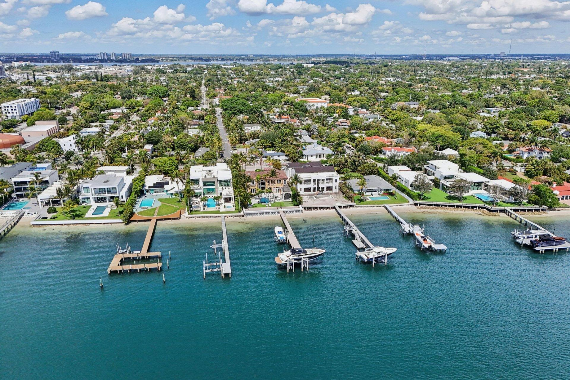 240 30th Street, West Palm Beach, FL 33407 Photo