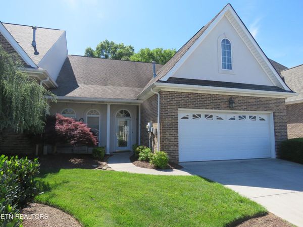 5228 Tazewell Pointe Way, Knoxville, TN 37918