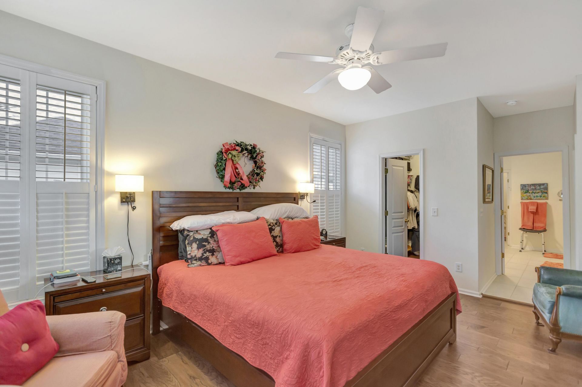 1075 Barfield Street Photo 22