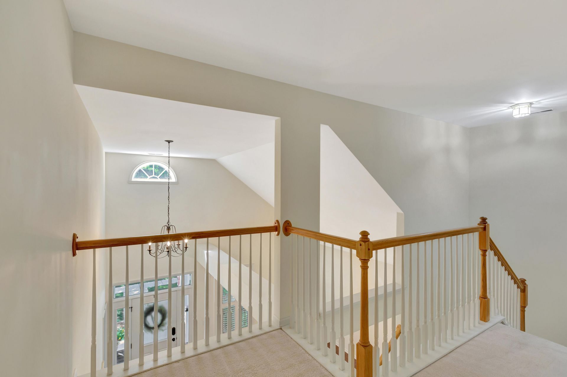 1075 Barfield Street Photo 33