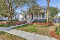 1075 Barfield Street photo 4