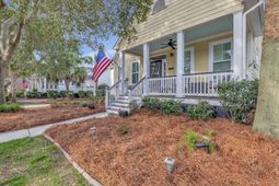 1075 Barfield Street photo 4