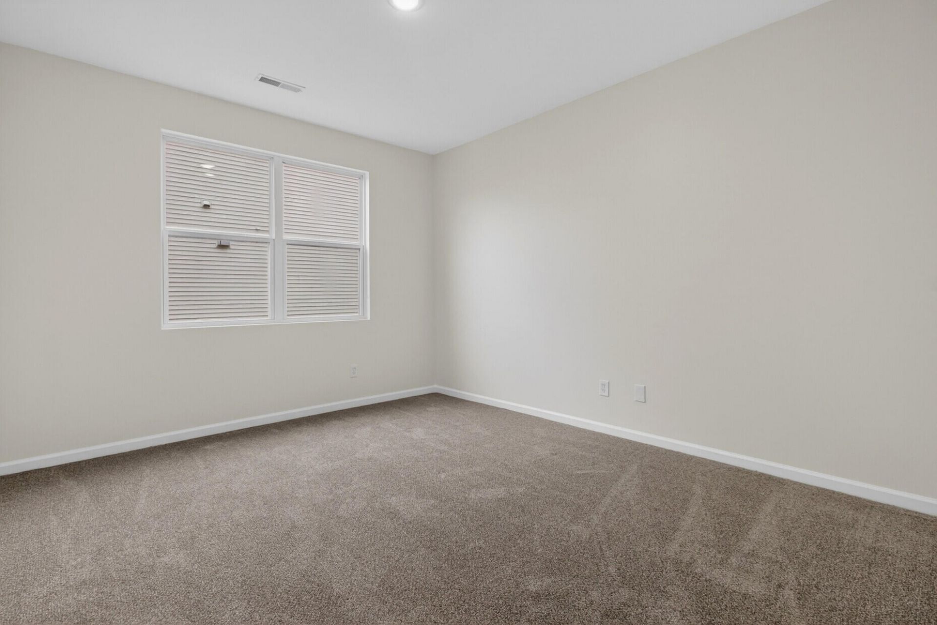 3115 Conservancy Lane Photo 11