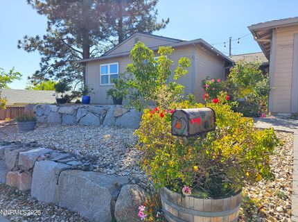 7565 Halifax Drive, Reno, NV 89506 Photo