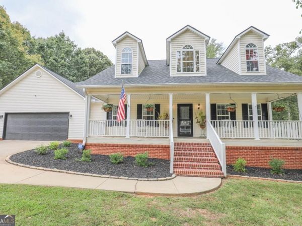 240 NW Southern Walk Drive, Milledgeville, GA 31061