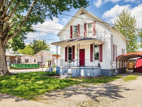 423 W Sycamore Street, Boonville, IN 47601