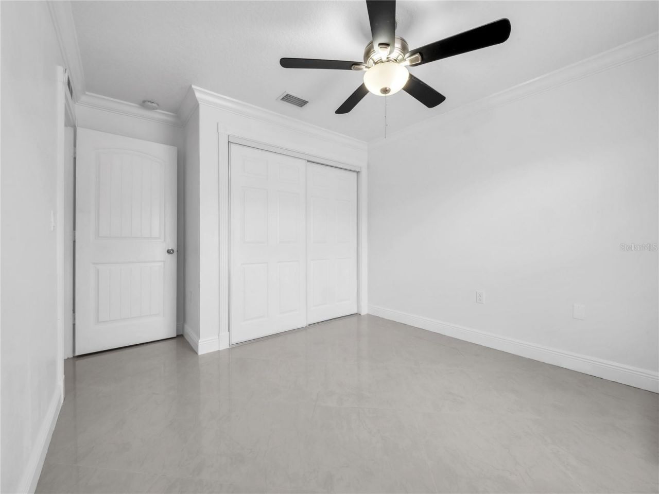 3122 W Crest Avenue, Tampa, FL 33614 Photo