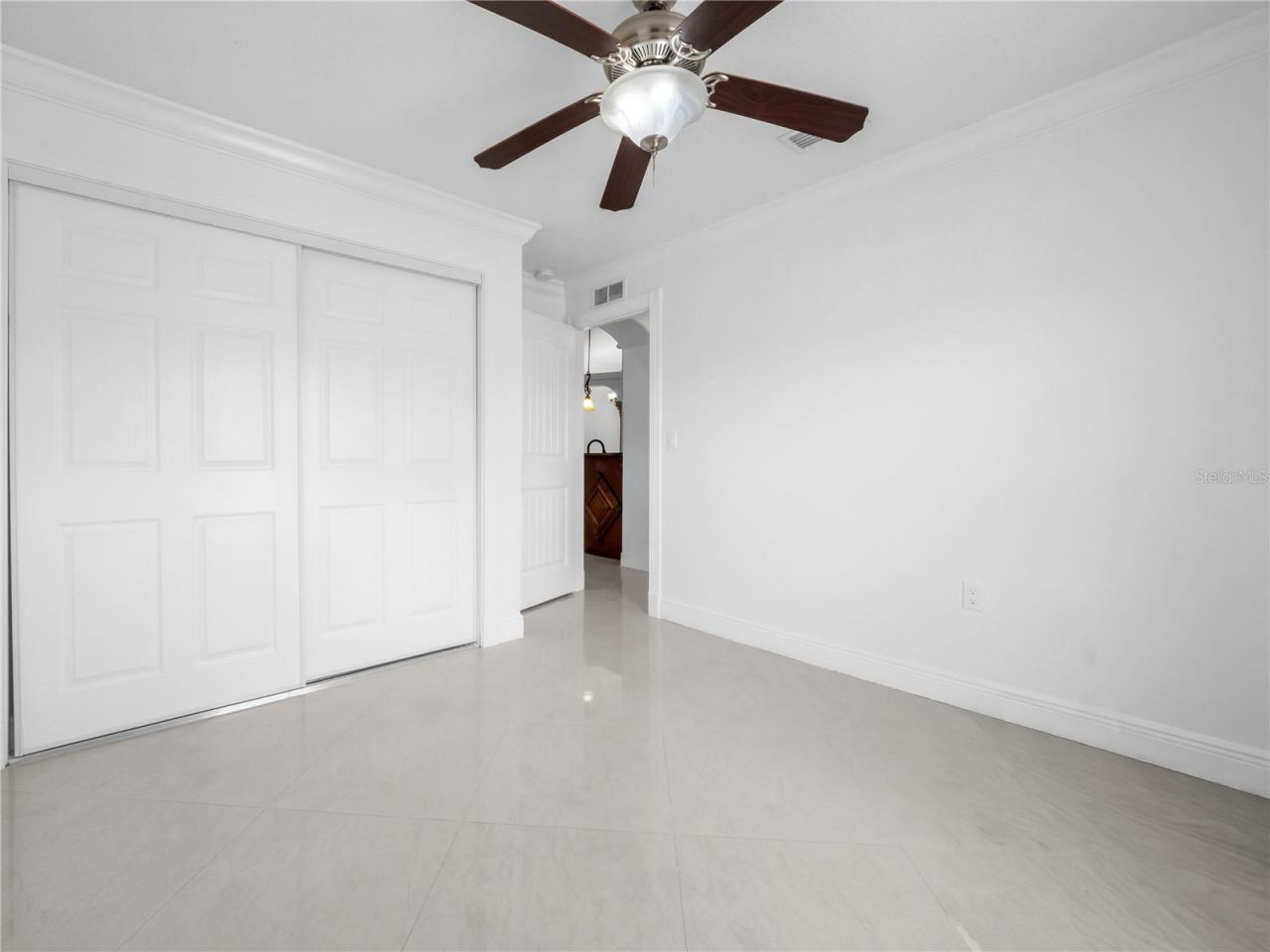 3122 W Crest Avenue, Tampa, FL 33614 Photo