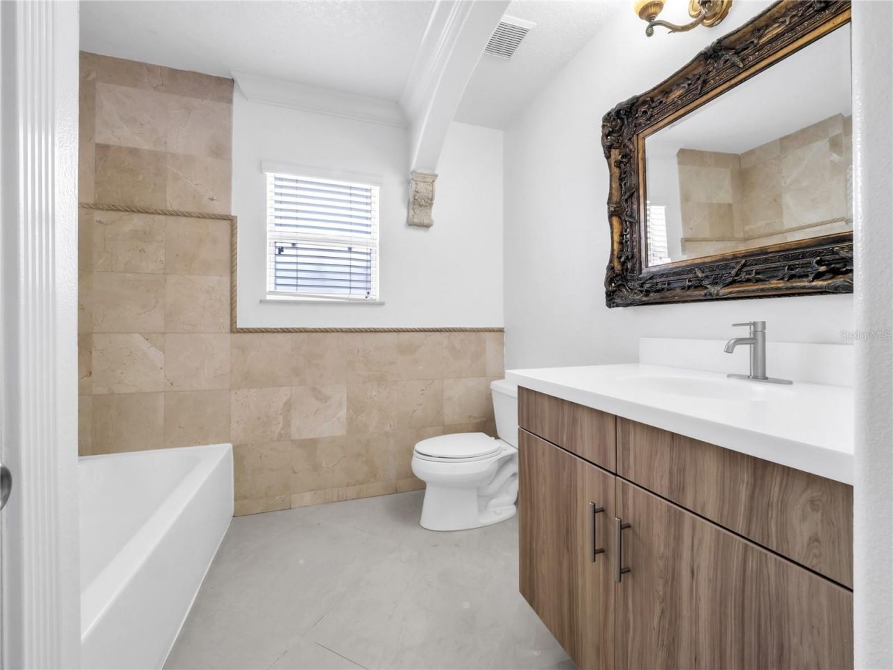 3122 W Crest Avenue, Tampa, FL 33614 Photo