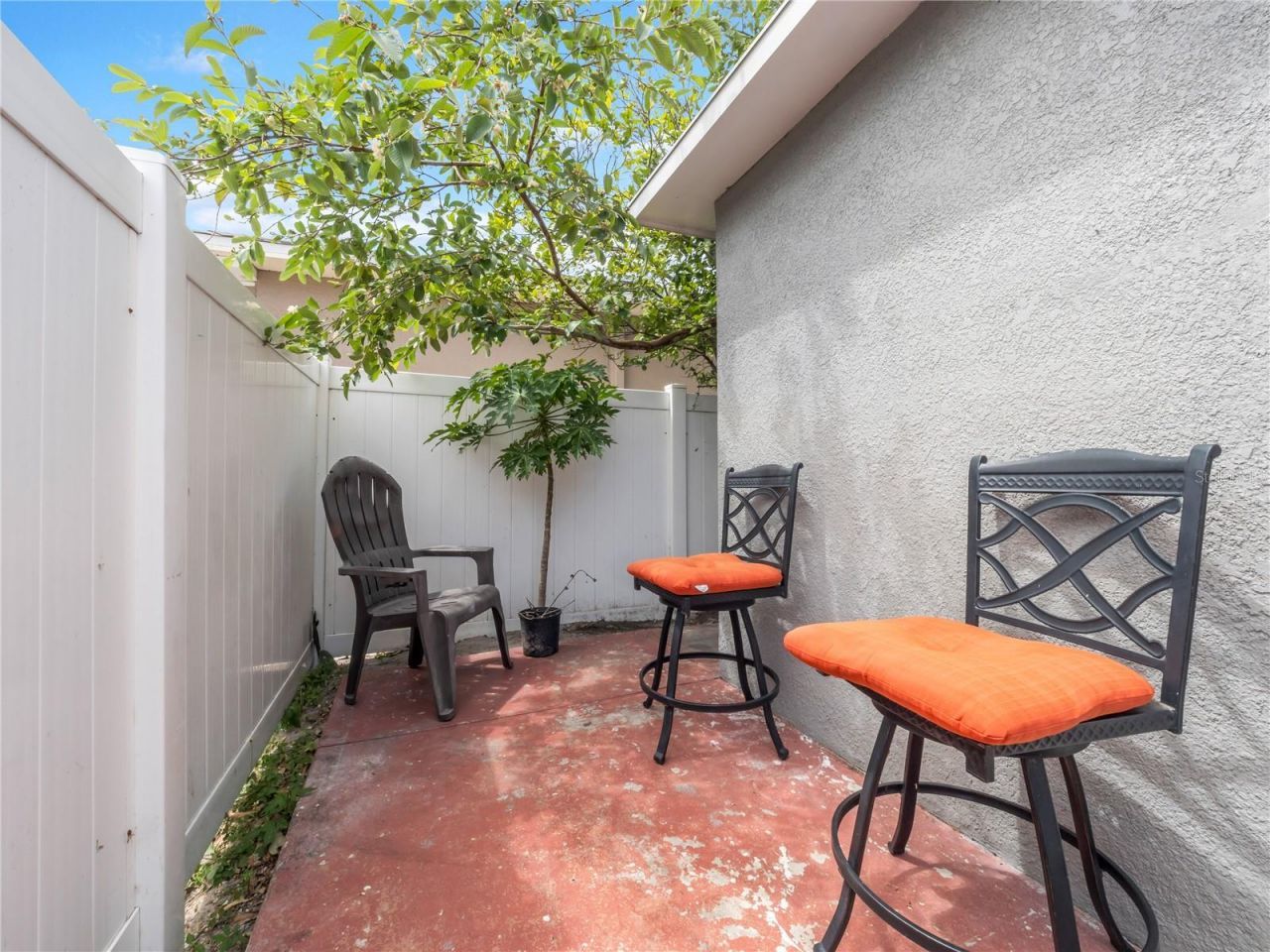 3122 W Crest Avenue, Tampa, FL 33614 Photo