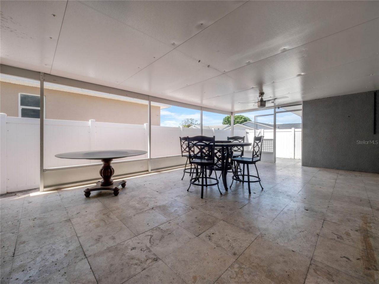 3122 W Crest Avenue, Tampa, FL 33614 Photo